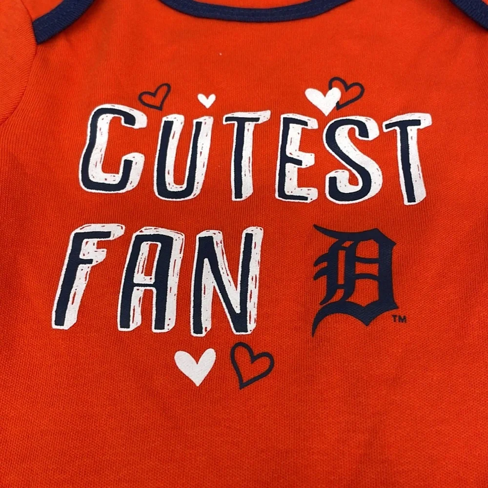 NEW!!! Detroit tigers baseball new onesie baby girl sz 0-3 mos - Picture 3 of 5